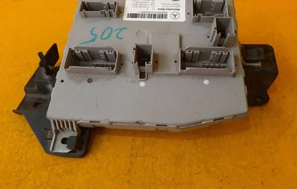 Mercedes-Benz C W205 Other control units/modules A2059009321
