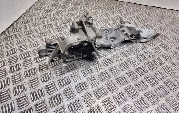 Generator/alternator bracket