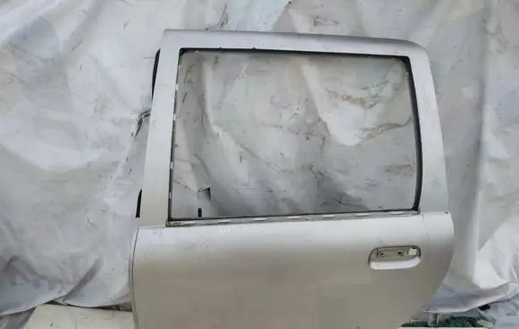Fiat Punto (176) Rear door