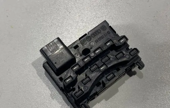 Volkswagen Golf Plus Steering angle sensor 1K0959654