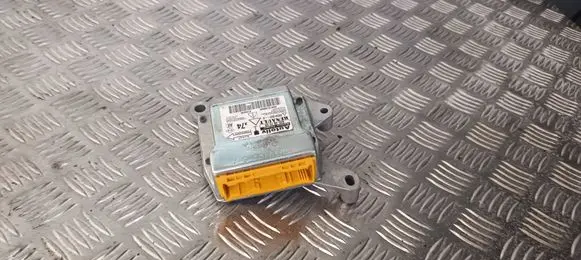 Renault Laguna II Airbag control unit/module 8200412021 605487500 G031ZU42633