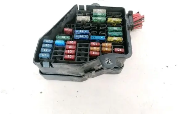Audi A4 S4 B6 8E 8H Fuse box set