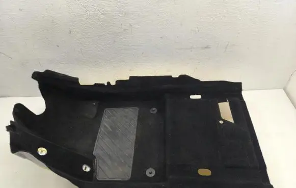 Peugeot 5008 II Front floor carpet liner 