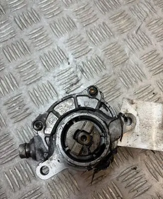 Renault Master II Vacuum pump 8200102535