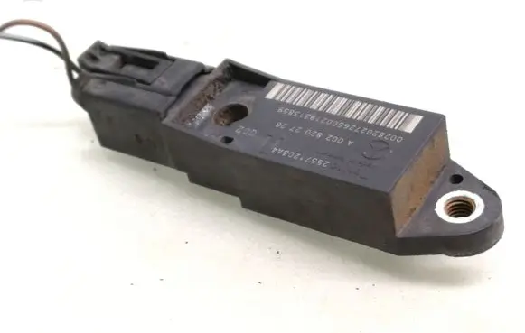 Mercedes-Benz E W211 Airbag deployment crash/impact sensor A0028202726