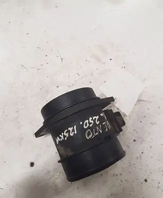 Hyundai Tucson JM Mass air flow meter 9220930006
