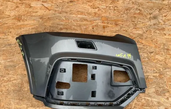 Audi Q3 8U Front bumper corner part panel trim 8U0807438AF 8U0807438AG