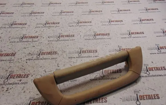 Mercedes-Benz S W220 Front interior roof grab handle A2208100151