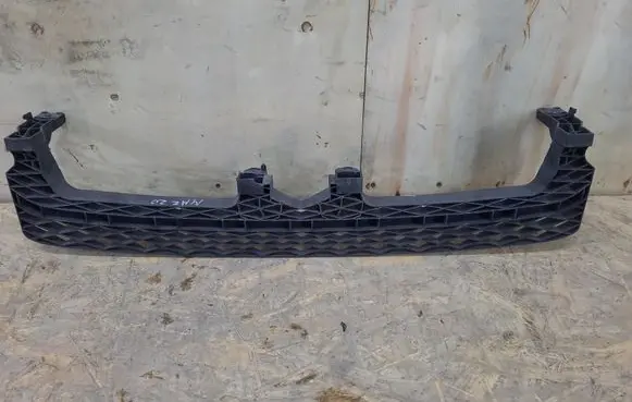 Volkswagen PASSAT B7 Front bumper mounting bracket 3AA807571