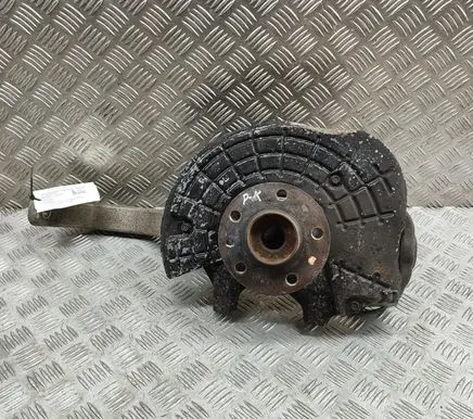 Maserati Quattroporte Front wheel hub 670004761 06700047610
