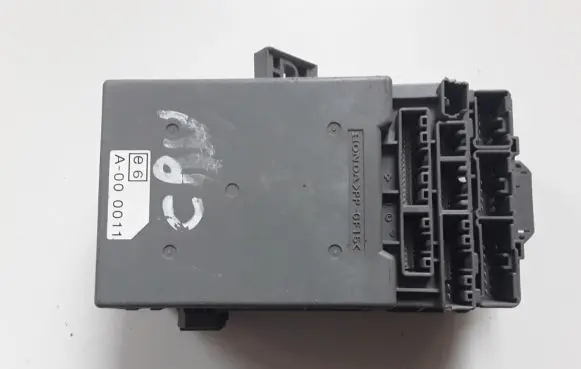Honda CR-V Fuse module 52575LM