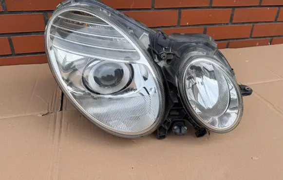 Mercedes-Benz E W211 Headlight/headlamp