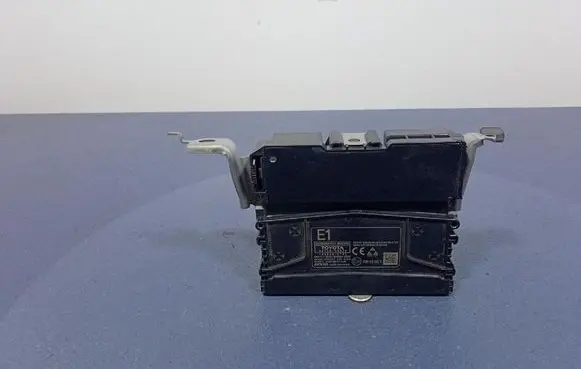 Toyota Camry Other control units/modules 86740-33090