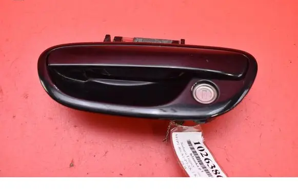 Subaru Legacy Front door exterior handle
