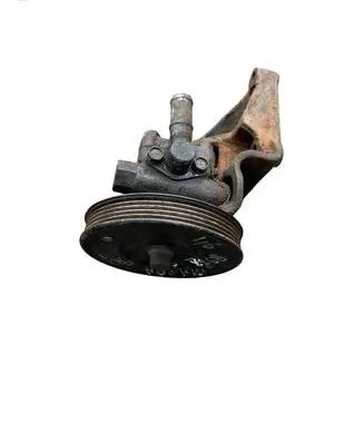 Mazda 626 Power steering pump G21182600D