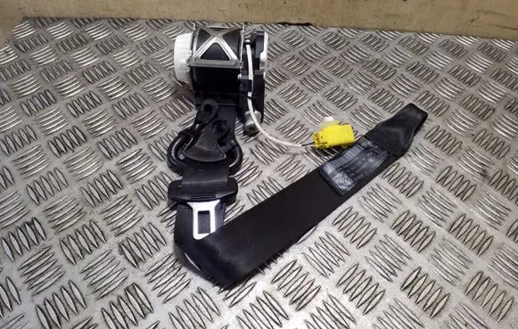Volkswagen Eos Front seatbelt 1Q2857705B