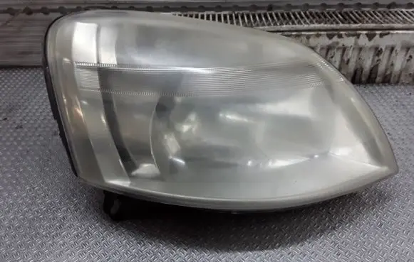Peugeot Partner Headlight/headlamp
