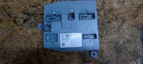 Mercedes-Benz C W205 SAM control unit A2059006818 A2229027310 A2059013904