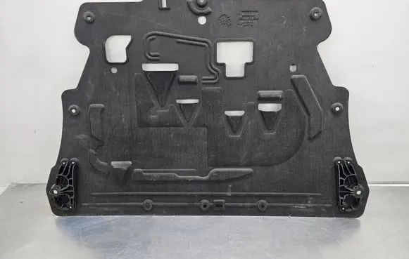 Engine splash shield/under tray