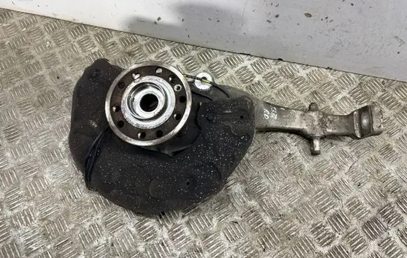 Mercedes-Benz GLC AMG Front wheel hub 