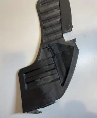 Rear bumper underbody cover/under tray