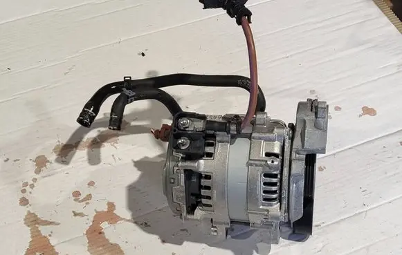 Skoda Octavia Mk4 Generator/alternator 05E903019H