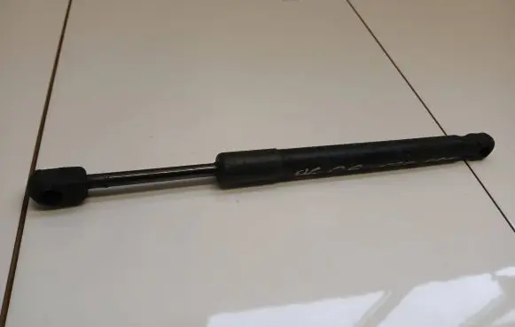 Audi A6 S6 C6 4F Tailgate/trunk strut/damper