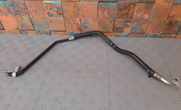 BMW M2 F87 Gearbox oil cooler pipe/hose 2358291 17222358291