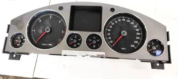 Volkswagen Phaeton Speedometer (instrument cluster) 3D0920882N 5315000105