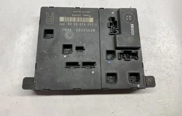 Mercedes-Benz SL R230 Door control unit/module 2308203626
