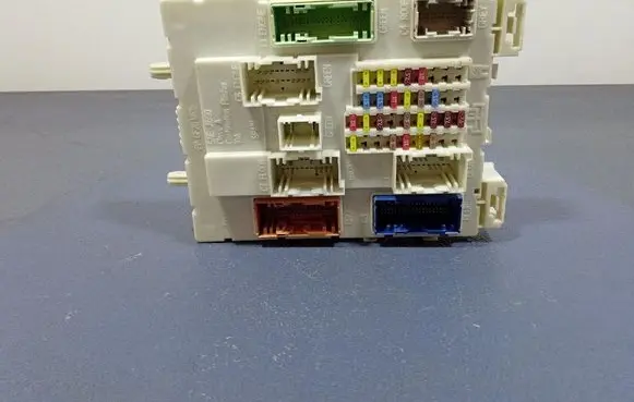 Ford Focus ST Fuse box set F1DT14A073BF