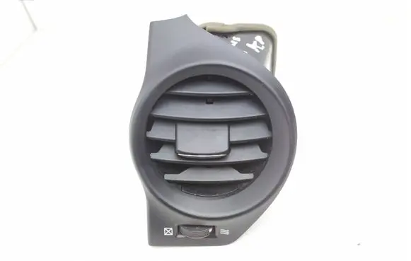 Lexus IS 220D-250-350 Dashboard side air vent grill/cover trim 5566053031 GN71115130