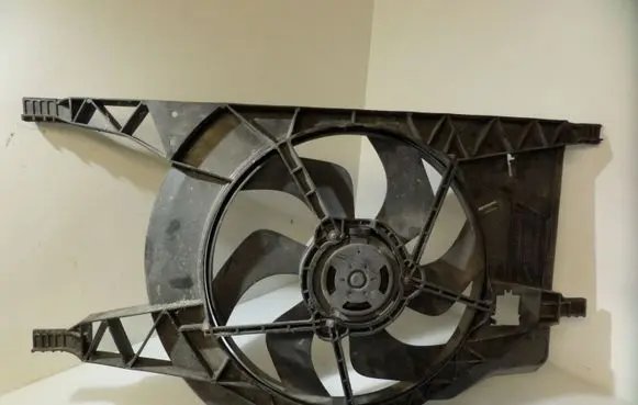 Renault Laguna II Fan set 1831068000