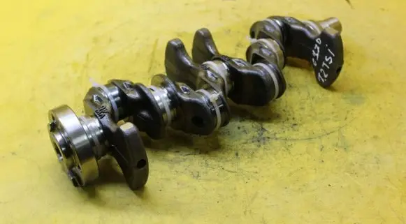 Volkswagen Golf VII Crankshaft 04E