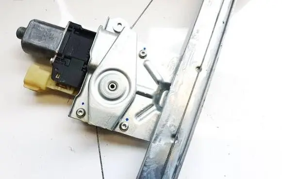 Ford C-MAX II Rear door window regulator motor 0130822734 CM093150A