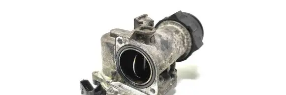 Nissan Qashqai+2 Throttle valve 8200614985