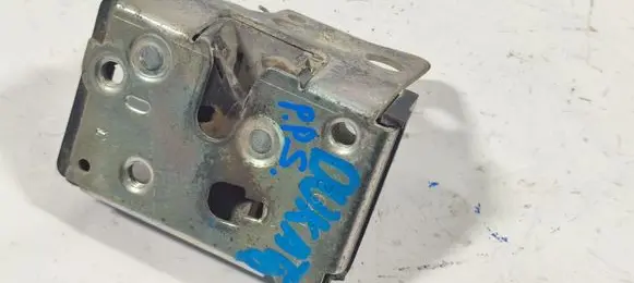 Fiat Ducato Sliding door lock 1339729080