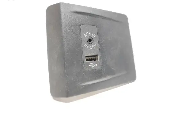 BMW 2 F46 USB socket connector 9266607
