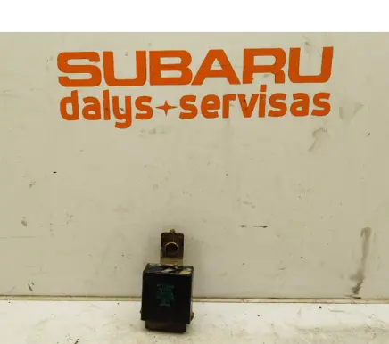Subaru Forester SF Window wiper relay 