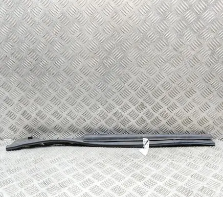 Mazda MX-5 ND Fender end trim N24356915