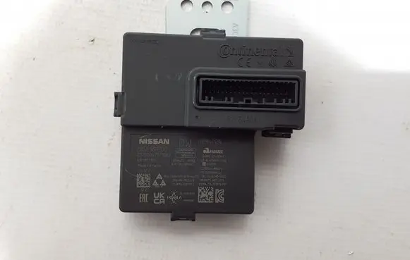 Nissan Qashqai J12 Door central lock control unit/module 285E16RZ0D