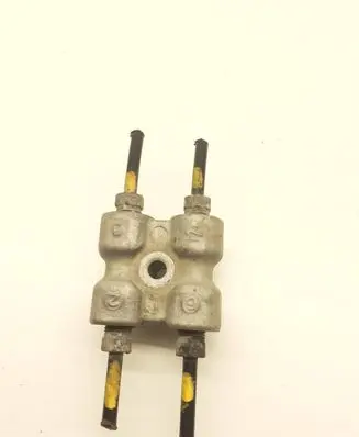 Honda Civic Brake power pressure regulator 
