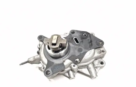 Ford Mondeo MK V Vacuum pump 9810737980