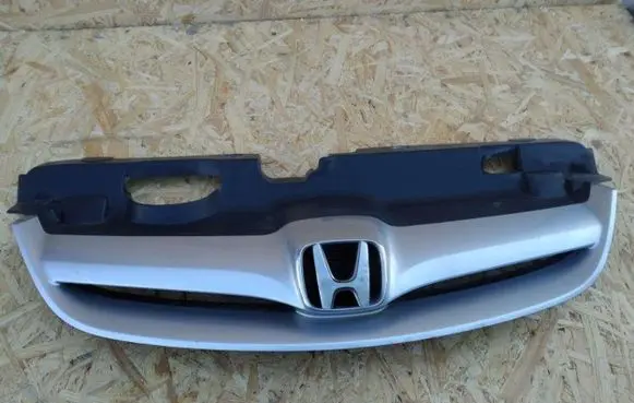 Honda Civic Front bumper upper radiator grill
