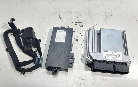 BMW 5 E60 E61 Engine ECU kit and lock set 0281014436 7806987 170032426