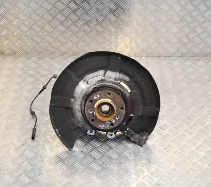 BMW 5 F10 F11 Rear wheel hub
