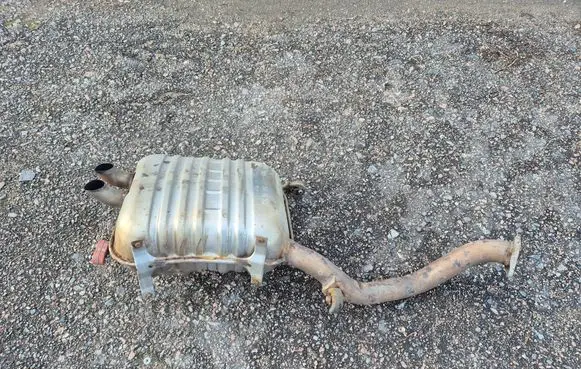 Muffler/silencer