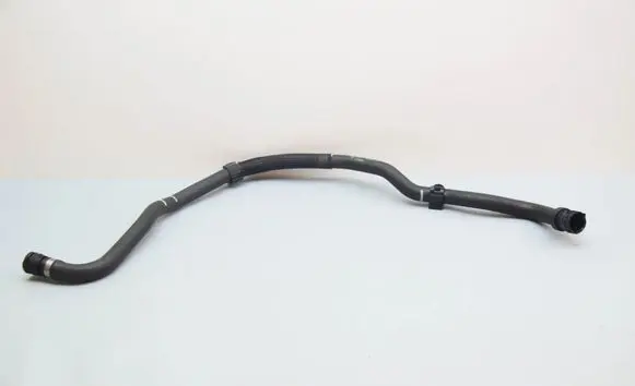 BMW 5 G60 G61 Engine coolant pipe/hose 8844222