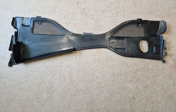 Wiper trim