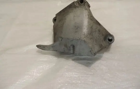 Opel Astra J Engine mount vacuum valve 13248506
